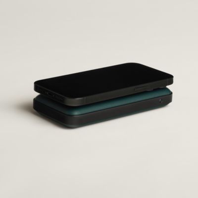 充電器 - レディス バッグ＆スモールレザーグッズ ハイテク
